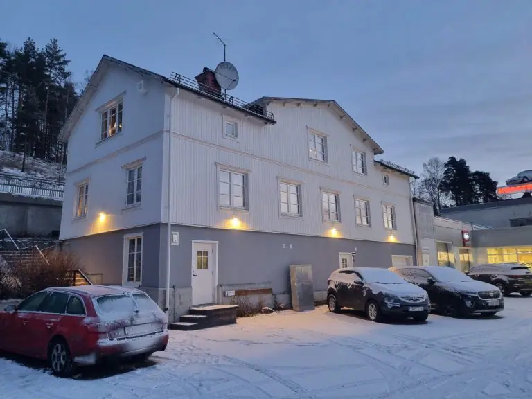 Fasadrenovering & tilläggsisolering hyreshus
