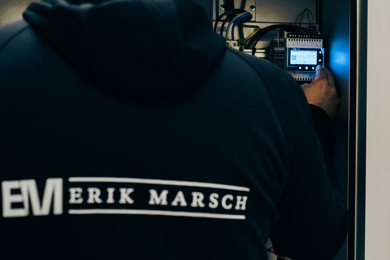 Fastighetsövervakning – Erik Marsch övervakar styr- och reglersystem